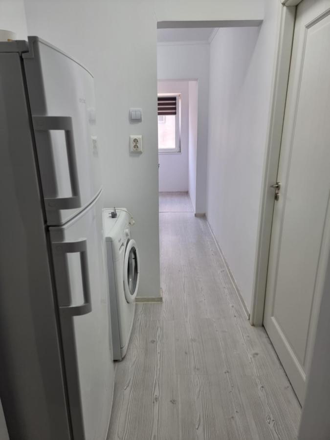 בוקרשט Lacul Tei Aparthotel מראה חיצוני תמונה